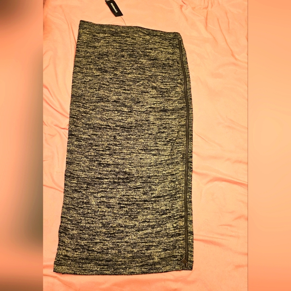 EXPRESS brand new sporty pencil skirt